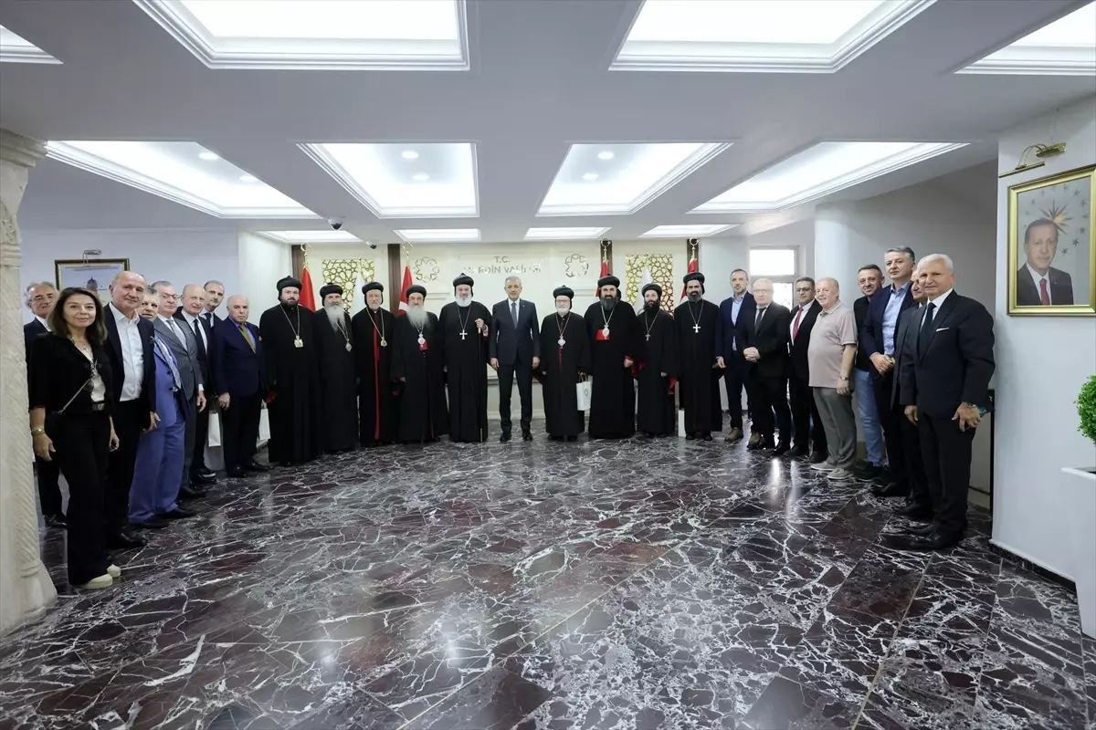 Patrik Kerim Mardin Valiliği’ni Ziyaret Etti